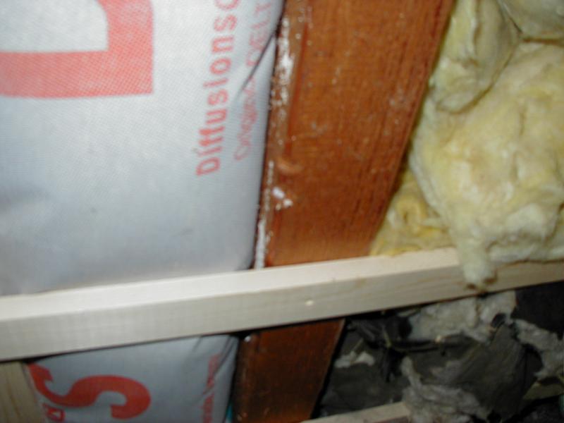 Dämmsack vs. alte MiWo-Dämmung